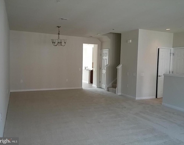 20596 Geddes Terrace - Photo Thumbnail 7