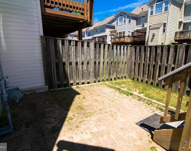 43004 Center Street - Photo Thumbnail 6