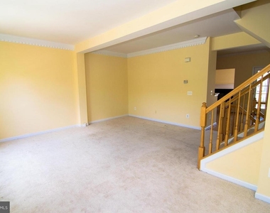 43004 Center Street - Photo Thumbnail 12