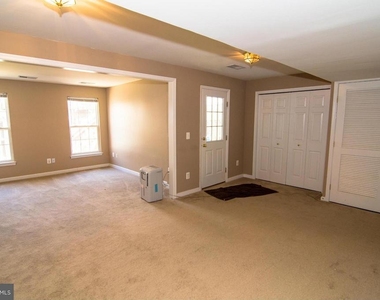 43004 Center Street - Photo Thumbnail 5
