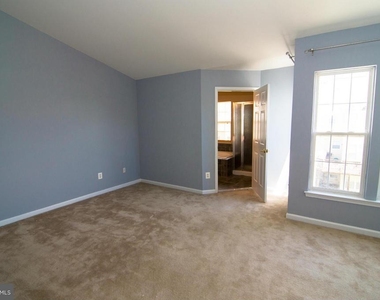 43004 Center Street - Photo Thumbnail 17