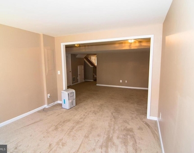 43004 Center Street - Photo Thumbnail 9