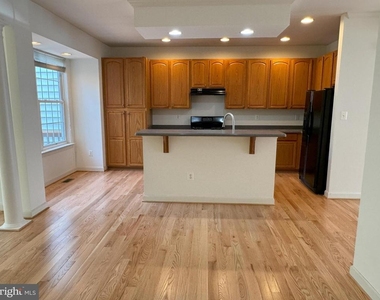 4035 Royal Lytham Drive - Photo Thumbnail 7