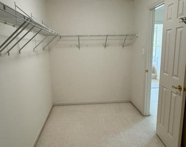 4035 Royal Lytham Drive - Photo Thumbnail 9