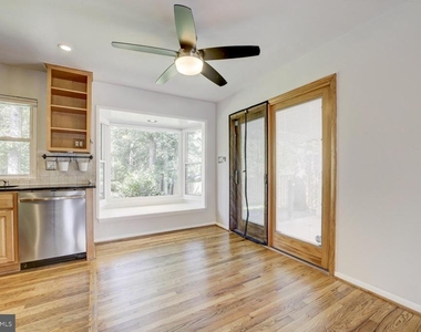 8112 Karl Road - Photo Thumbnail 8
