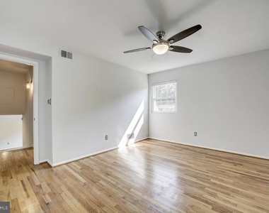 8112 Karl Road - Photo Thumbnail 14