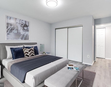 7855 Enola Street - Photo Thumbnail 4