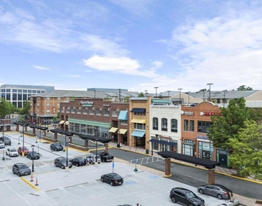 12925 Centre Park Circle - Photo Thumbnail 37