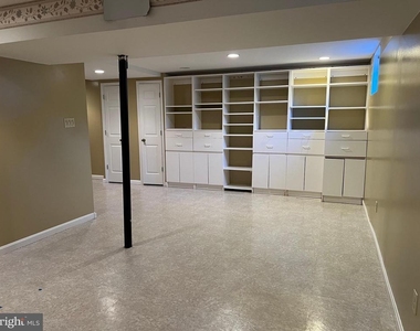 12205 Parkstream Terrace - Photo Thumbnail 25
