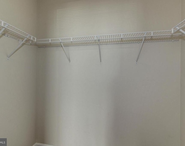 11371 Aristotle Drive - Photo Thumbnail 10