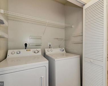 11371 Aristotle Drive - Photo Thumbnail 14