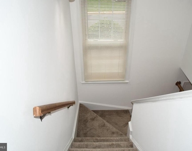 14380 Gringsby Court - Photo Thumbnail 4