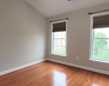 5344 Blue Aster Circle - Photo Thumbnail 13