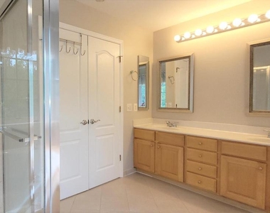 5344 Blue Aster Circle - Photo Thumbnail 25