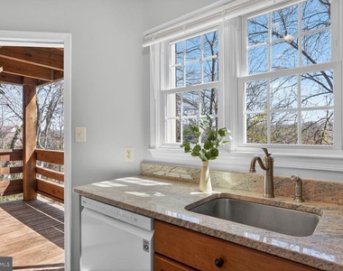 11116 Beaver Trail Court - Photo Thumbnail 7