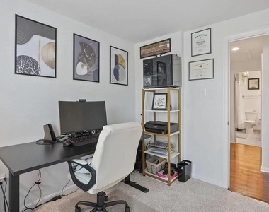 7680 Wolford Way - Photo Thumbnail 14