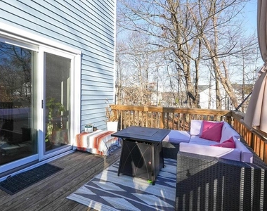 7680 Wolford Way - Photo Thumbnail 22