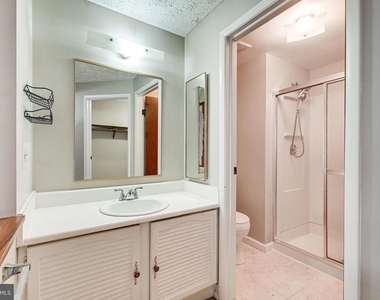 3381 Monarch Lane - Photo Thumbnail 33