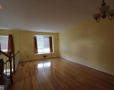 13230 Coppermill Drive - Photo Thumbnail 5