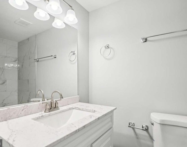 7081 Leewood Forest Drive - Photo Thumbnail 11