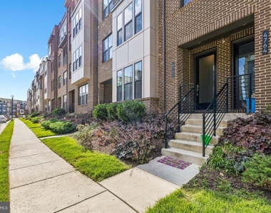 4762 Tatum Mill Way - Photo Thumbnail 2