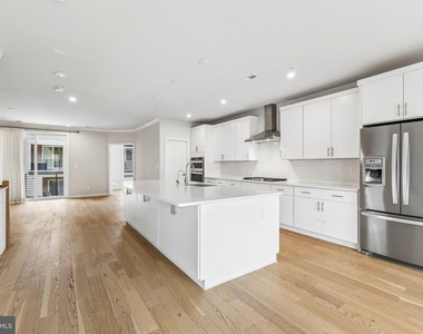 4762 Tatum Mill Way - Photo Thumbnail 6