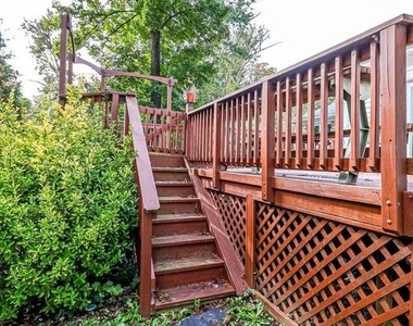 8113 Carlyle Place - Photo Thumbnail 35