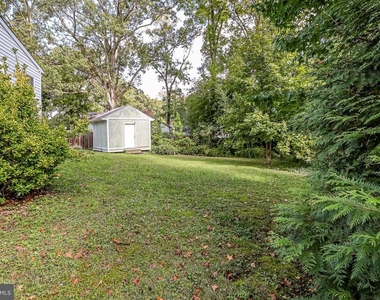 8113 Carlyle Place - Photo Thumbnail 31