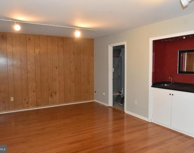 4557 King Edward Court - Photo Thumbnail 22