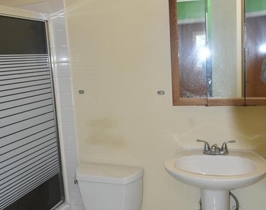 4557 King Edward Court - Photo Thumbnail 35