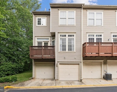 4322 Thomas Brigade Lane - Photo Thumbnail 17