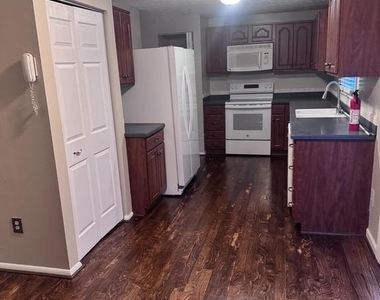 13767 Cabells Mill Drive - Photo Thumbnail 14
