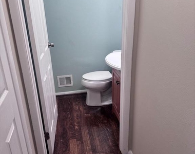 13767 Cabells Mill Drive - Photo Thumbnail 12