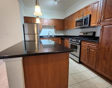 12957 Centre Park Circle - Photo Thumbnail 3
