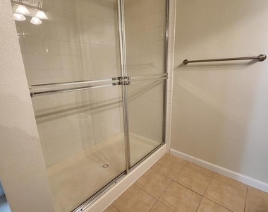 12957 Centre Park Circle - Photo Thumbnail 14
