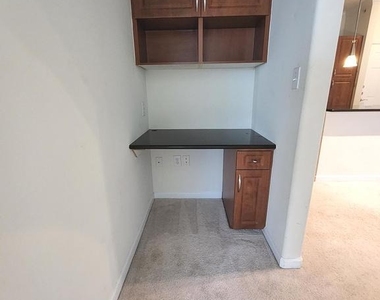 12957 Centre Park Circle - Photo Thumbnail 6