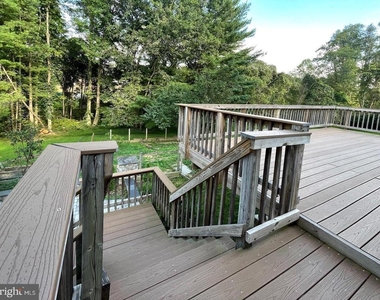 1115 Riva Ridge Drive - Photo Thumbnail 8