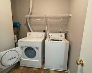 129 Brookland Terrace - Photo Thumbnail 6