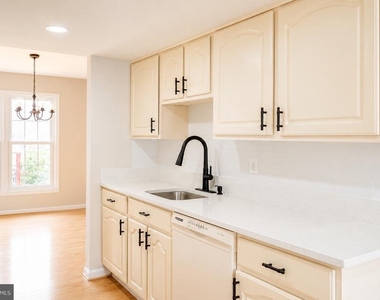 3970 Bradwater Street - Photo Thumbnail 11
