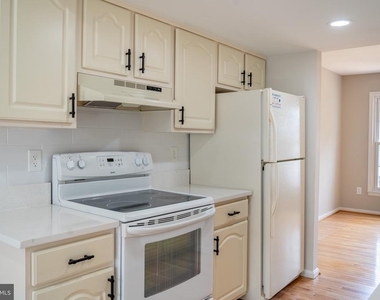3970 Bradwater Street - Photo Thumbnail 10