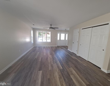 210 Amaret Street - Photo Thumbnail 2