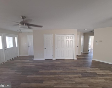 210 Amaret Street - Photo Thumbnail 11