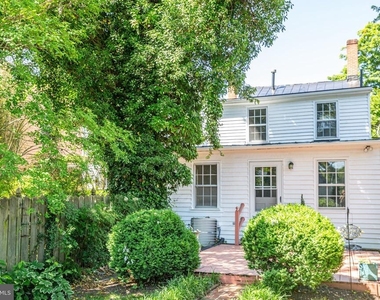1307 Caroline Street - Photo Thumbnail 34
