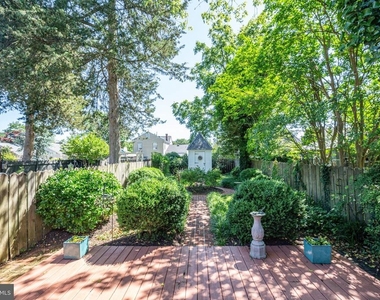 1307 Caroline Street - Photo Thumbnail 30