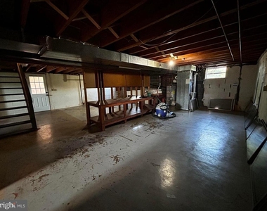525 Azalea Street - Photo Thumbnail 15
