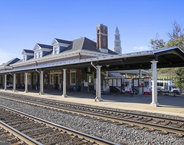 610 N West Street - Photo Thumbnail 36