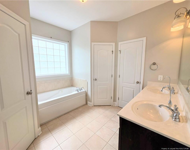 3516 Heartpine Drive - Photo Thumbnail 13