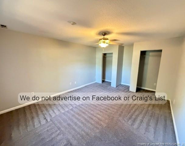 156 Hickman Court - Photo Thumbnail 7