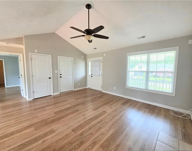4608 Crystobal Road - Photo Thumbnail 2