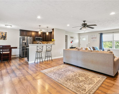 1857 Geiberger Drive - Photo Thumbnail 7